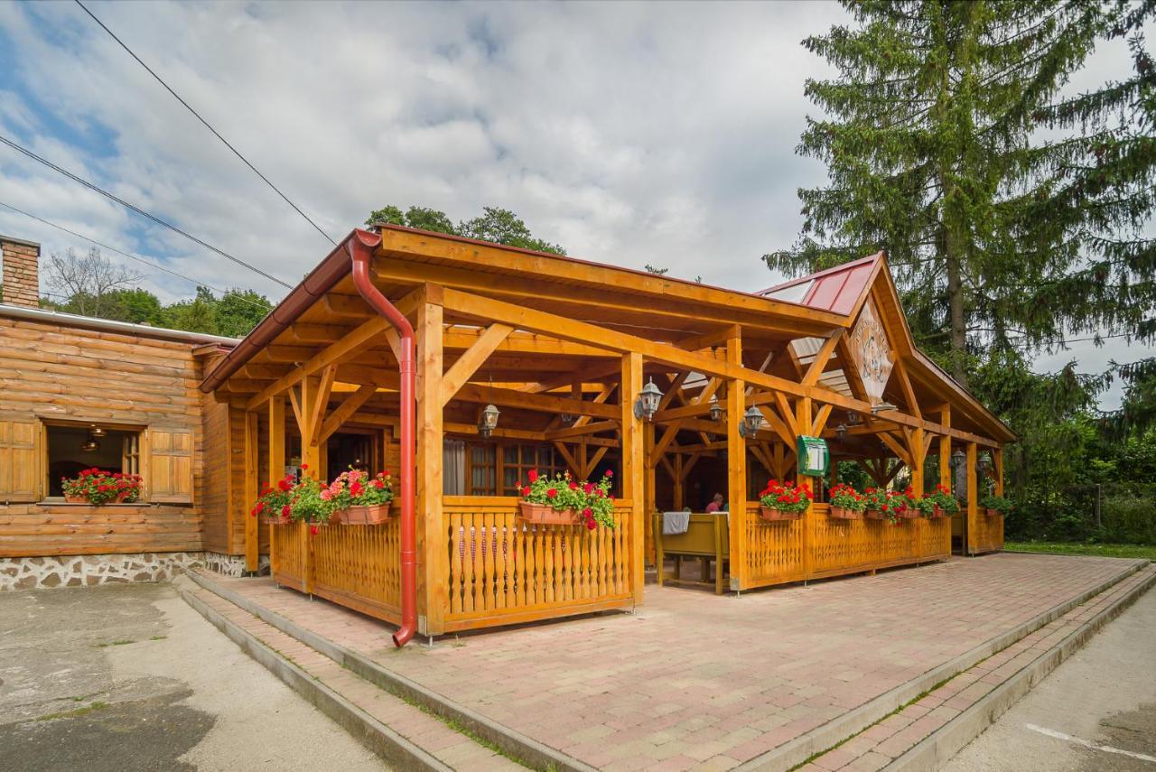 利皮查酒店和餐厅 Szilvásvárad 外观 照片